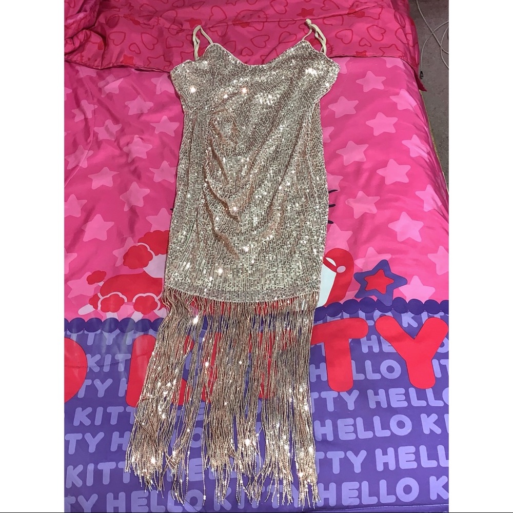 SHEIN Rose Gold Split Thigh Fringe Hem Sequin Bodycon Dress 💕